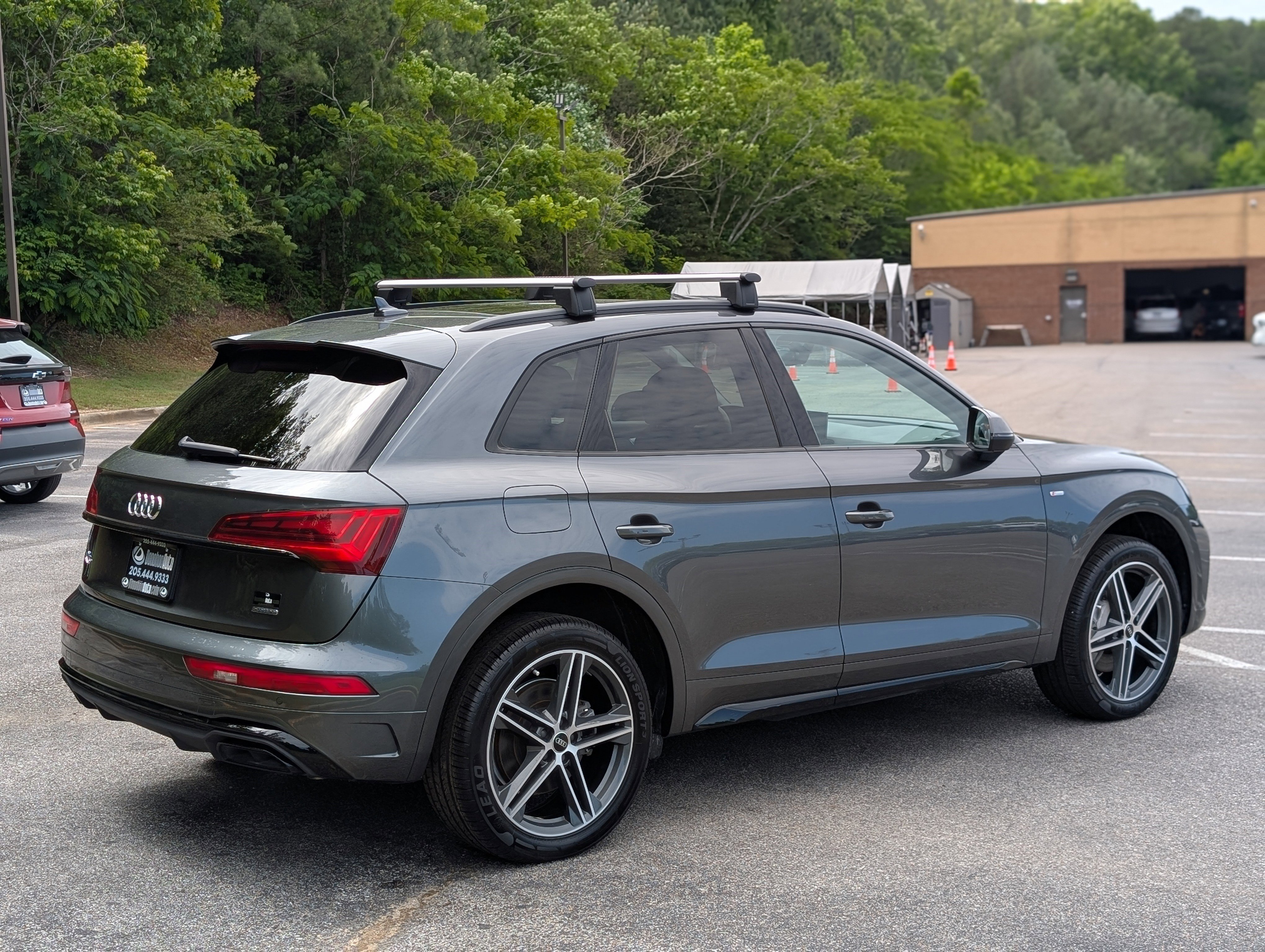 Used 2023 Audi Q5 e Premium Plus w/ Premium Plus Package AWD/4WD image 9
