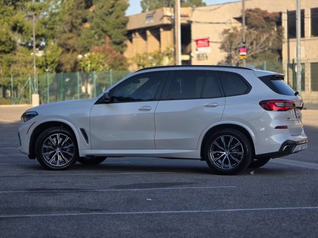 Used 2020 BMW X5 M50i w/ Parking Assistance Package AWD/4WD image 21