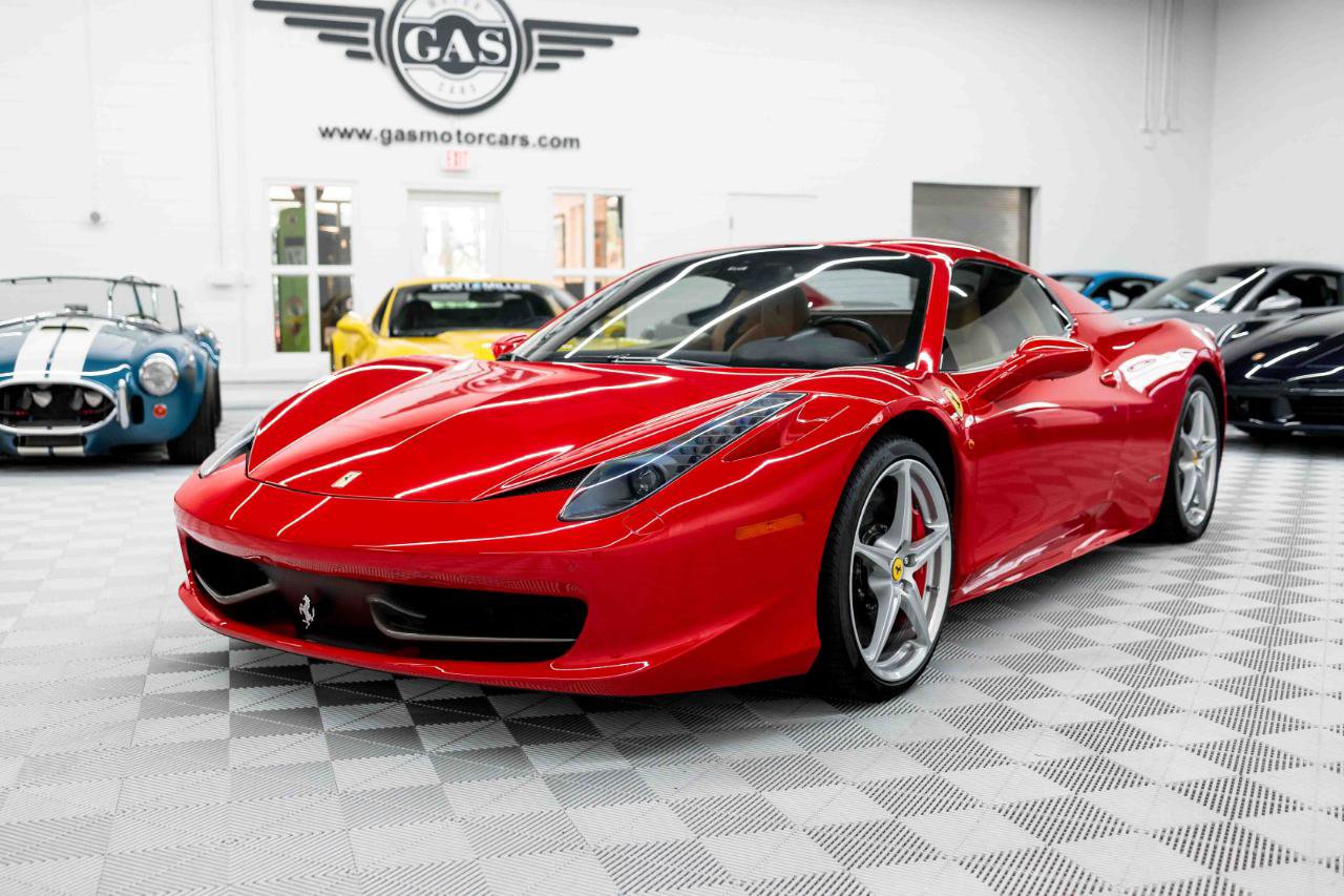Used 2013 Ferrari 458 Spider RWD image 12