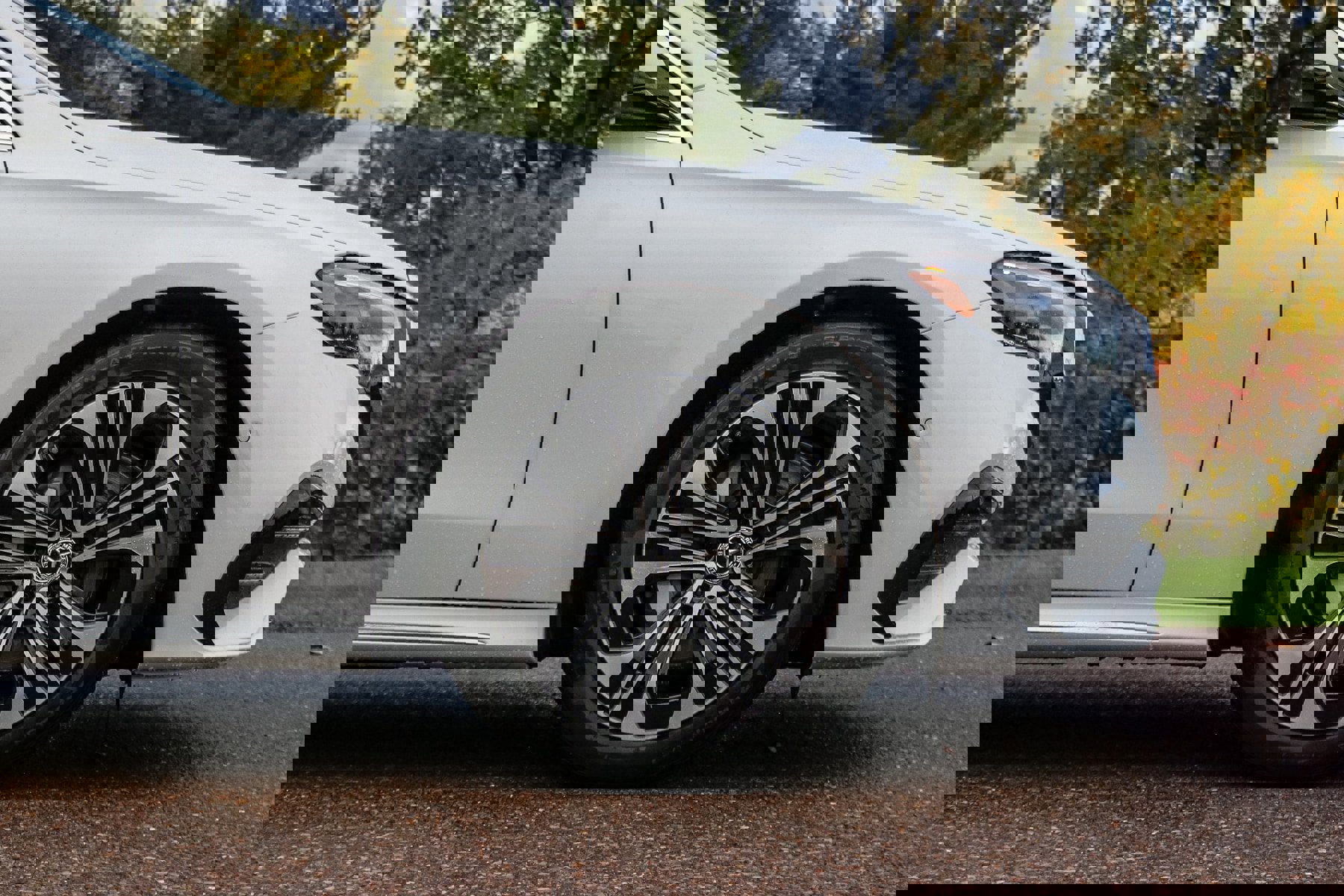 New 2026 Mercedes-Benz E 350 4MATIC image 4