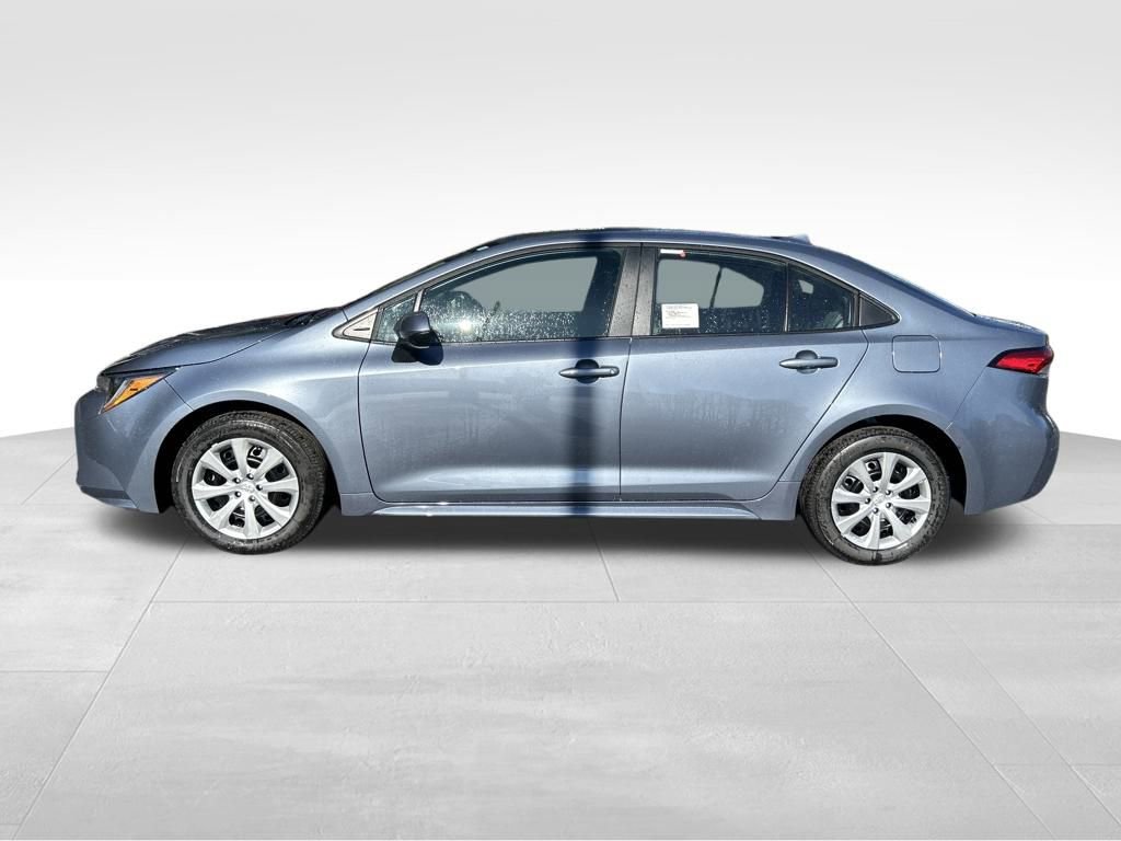 New 2026 Toyota Corolla LE image 2