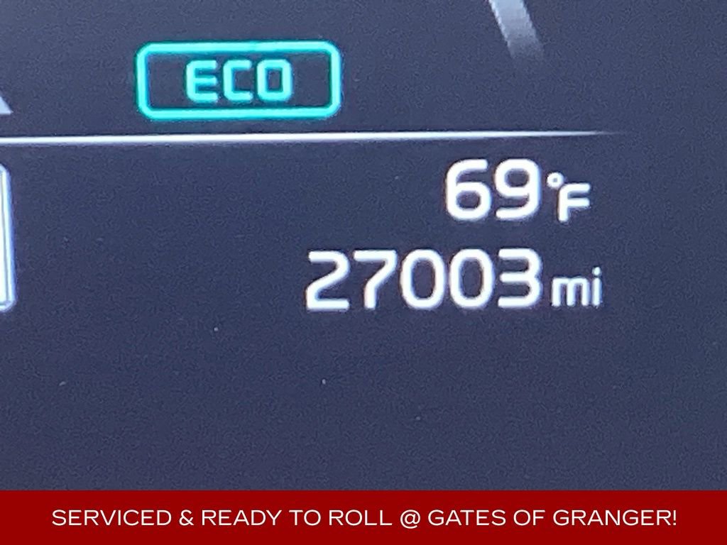 Used 2025 Kia Niro LX FWD image 5