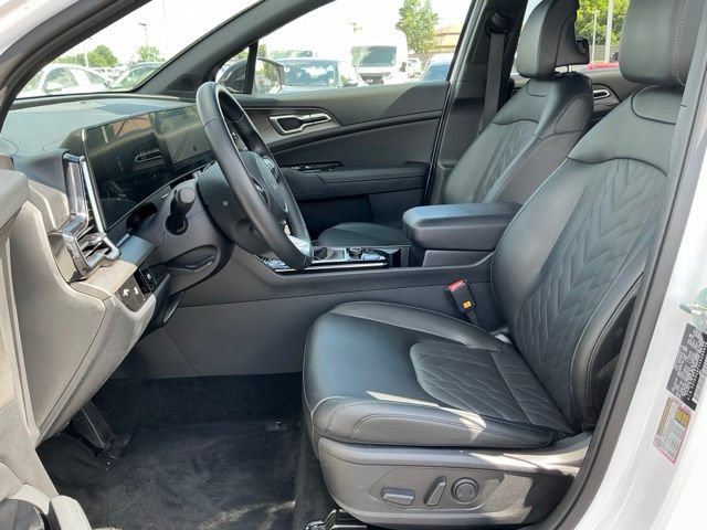Used 2025 Kia Sportage X-Line AWD/4WD image 16