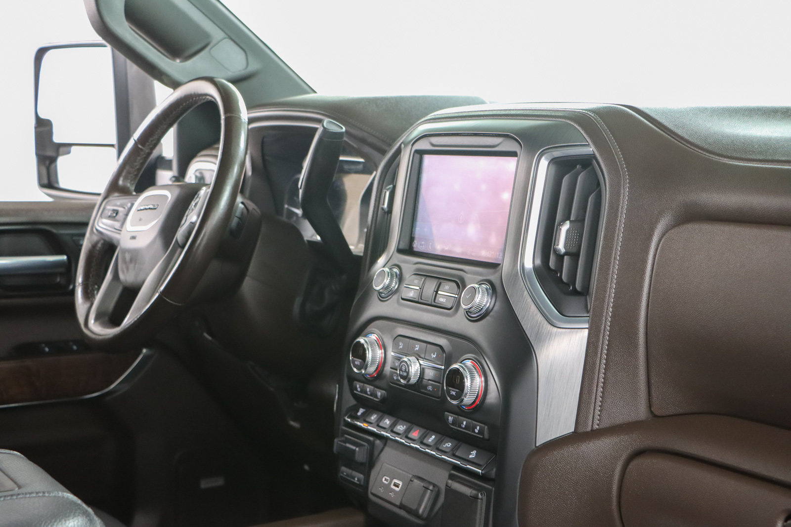 Used 2021 GMC Sierra 2500 Denali w/ Denali Ultimate Package AWD/4WD image 30