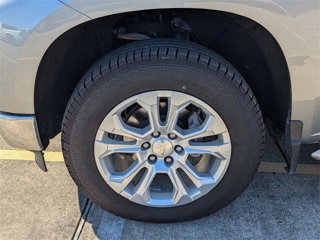 Certified 2024 Chevrolet Silverado 1500 LTZ w/ LTZ Convenience Package II image 9