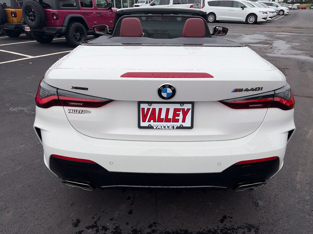 Used 2023 BMW 440i xDrive Convertible w/ Premium Package AWD/4WD image 6