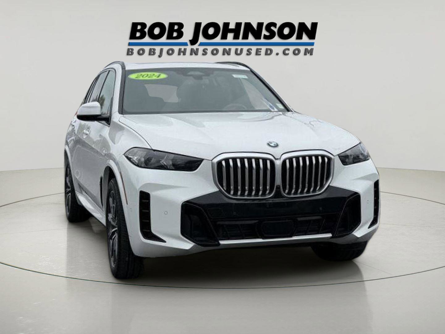Used 2024 BMW X5 xDrive40i w/ M Sport Package AWD/4WD image 1