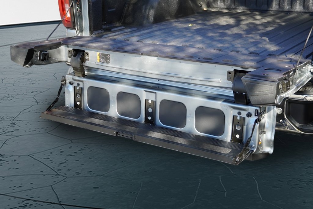 New 2026 GMC Sierra 1500 SLT image 35