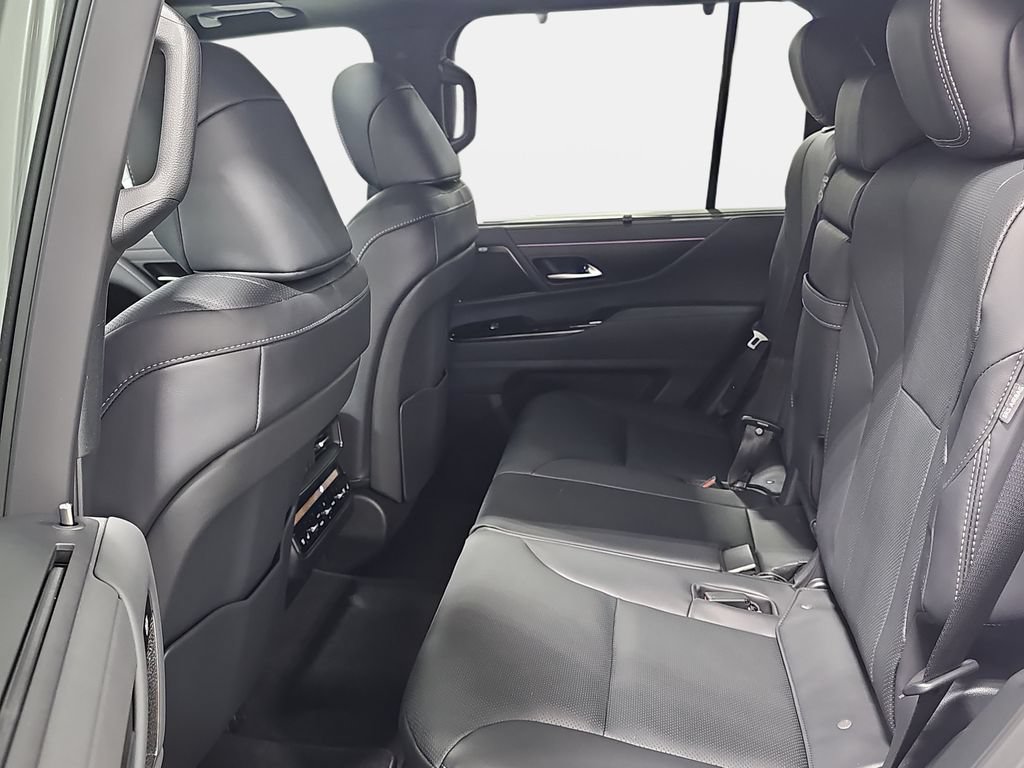 New 2026 Lexus LX 600 4WD w/ Luxury Package image 10
