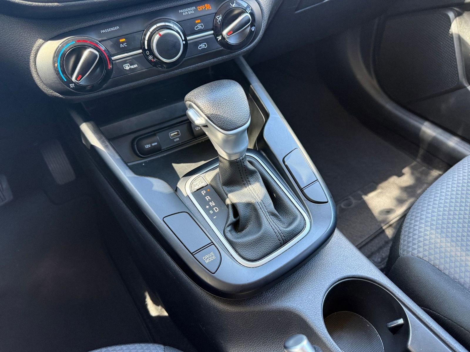 Used 2024 Kia Soul LX w/ Option Group 015 image 41