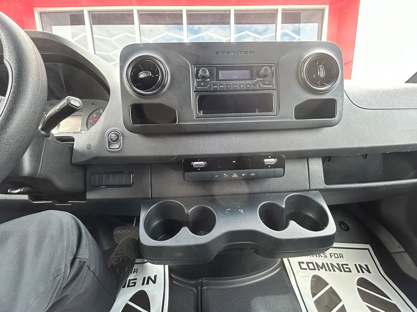 Used 2023 Mercedes-Benz Sprinter 2500 image 10