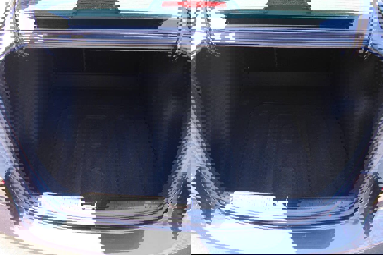 Used 2014 Chevrolet Cruze LT image 17