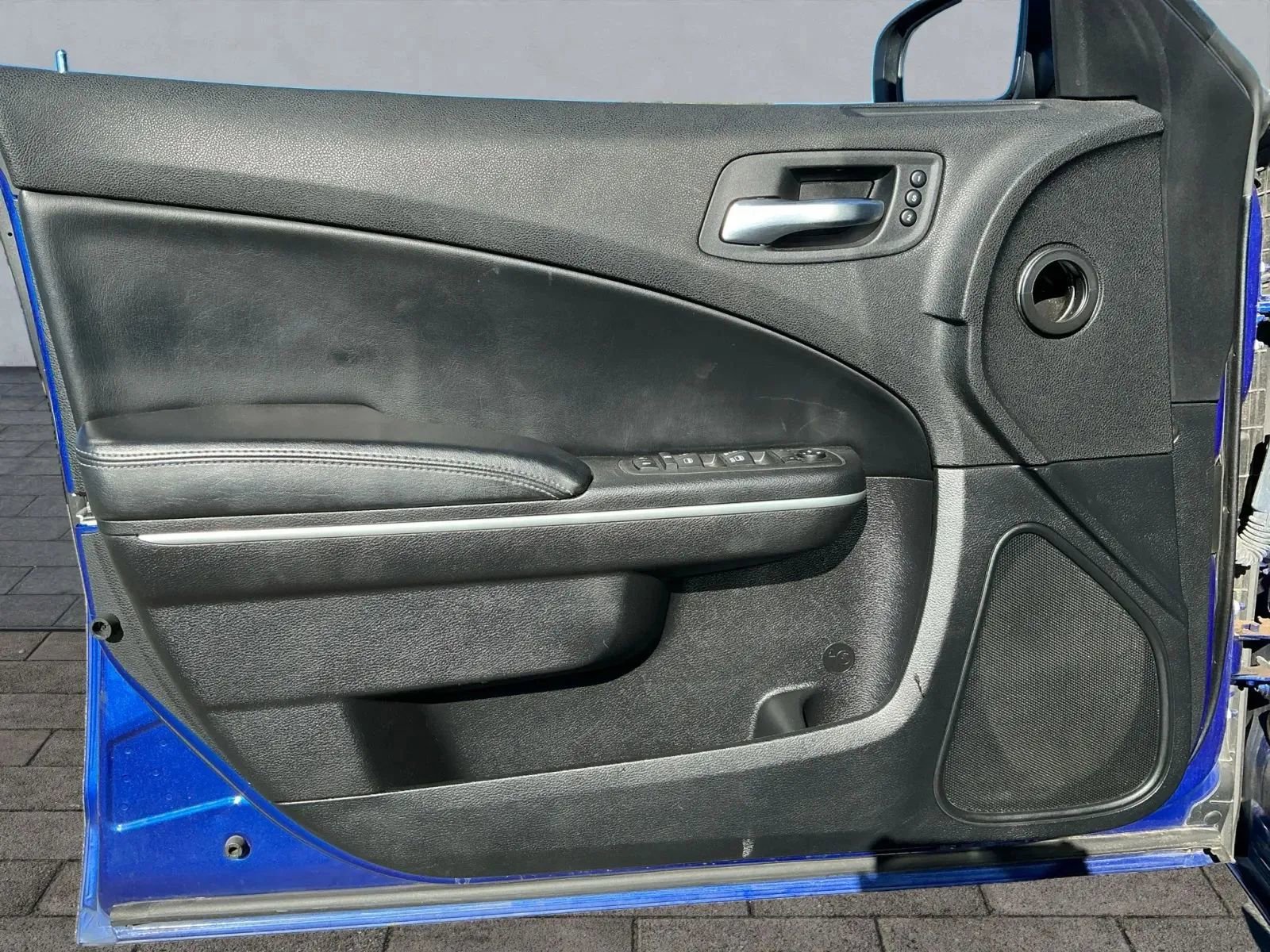 Used 2021 Dodge Charger SXT w/ Leather Interior Group image 9