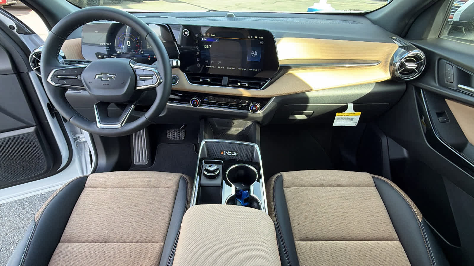 New 2026 Chevrolet Equinox ACTIV w/ Convenience Package III image 26