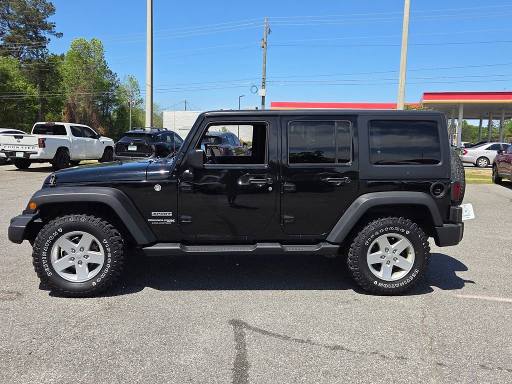 Used 2018 Jeep Wrangler Unlimited Sport S image 2