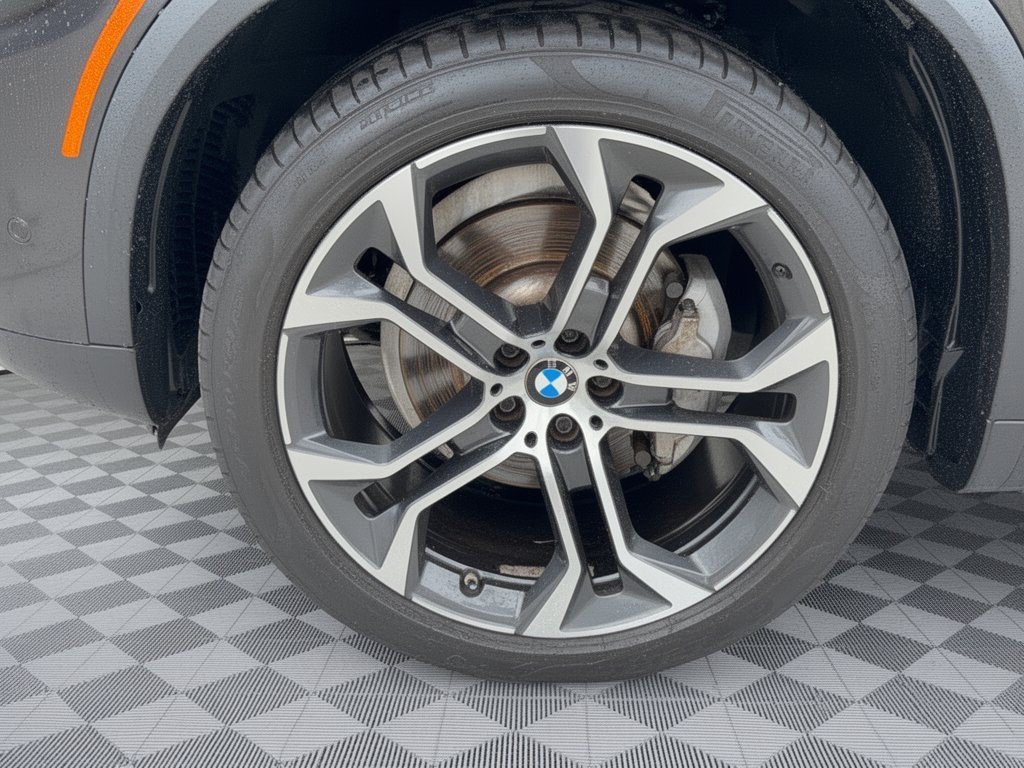 Used 2022 BMW X5 sDrive40i RWD image 13