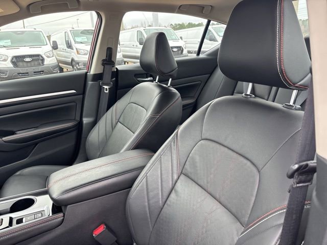 Certified 2024 Nissan Altima 2.0 SR image 9