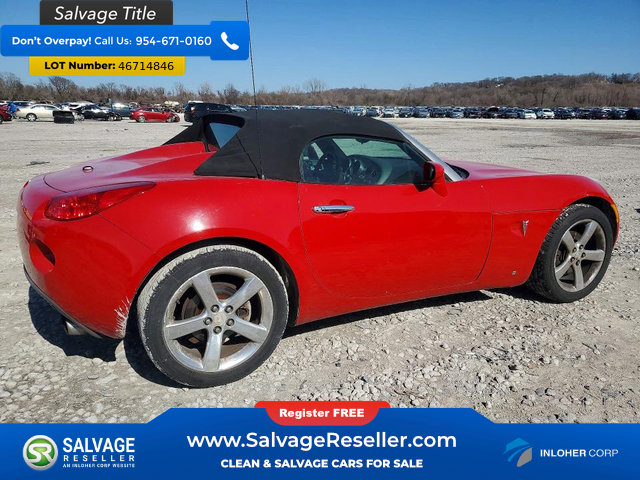Used 2006 Pontiac Solstice Convertible w/ Premium Package image 3
