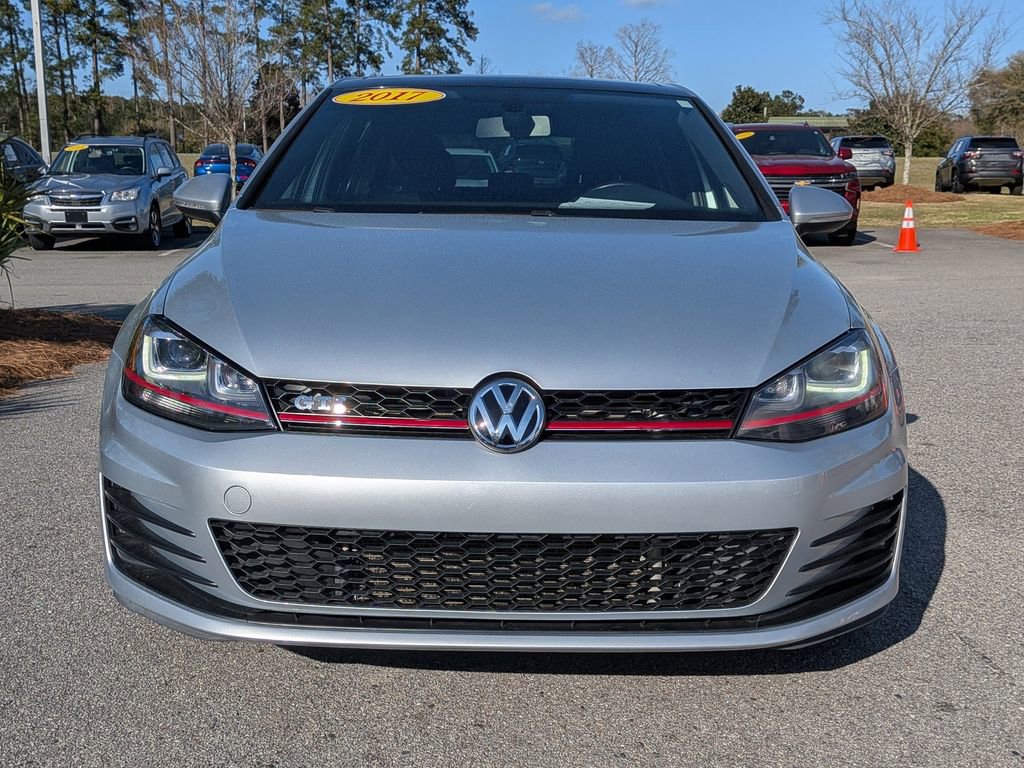 Used 2017 Volkswagen GTI SE image 9