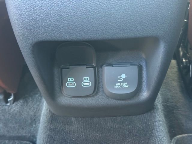 Certified 2025 Genesis GV80 3.5T Prestige image 45