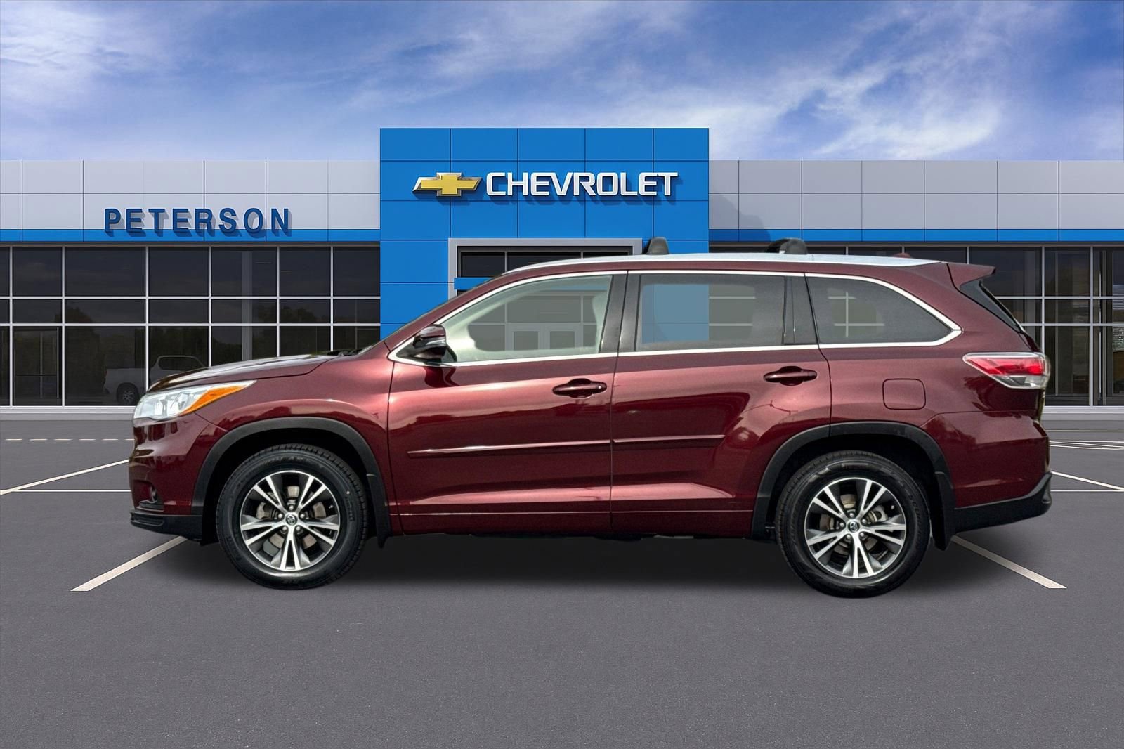 Used 2016 Toyota Highlander XLE AWD/4WD image 7
