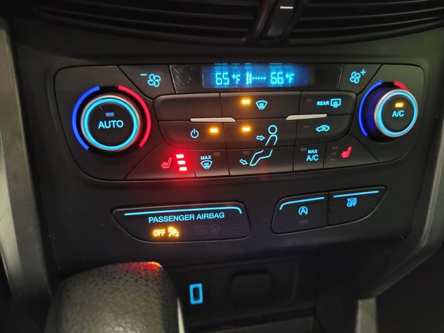 Used 2019 Ford Escape SE image 34