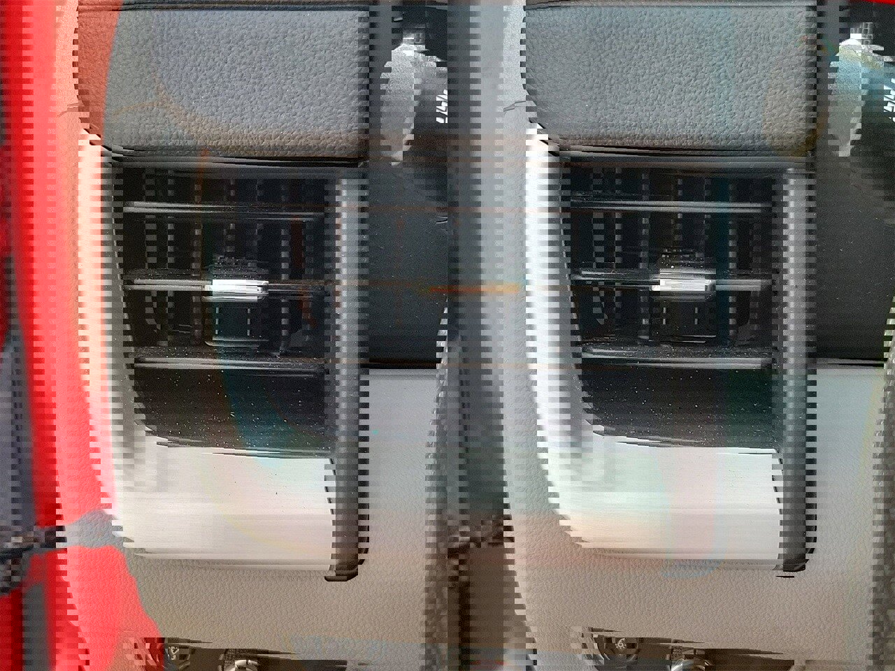 Used 2023 GMC Terrain SLE image 30