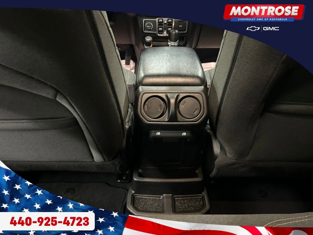 Used 2024 Jeep Wrangler Unlimited w/ Convenience Group image 23