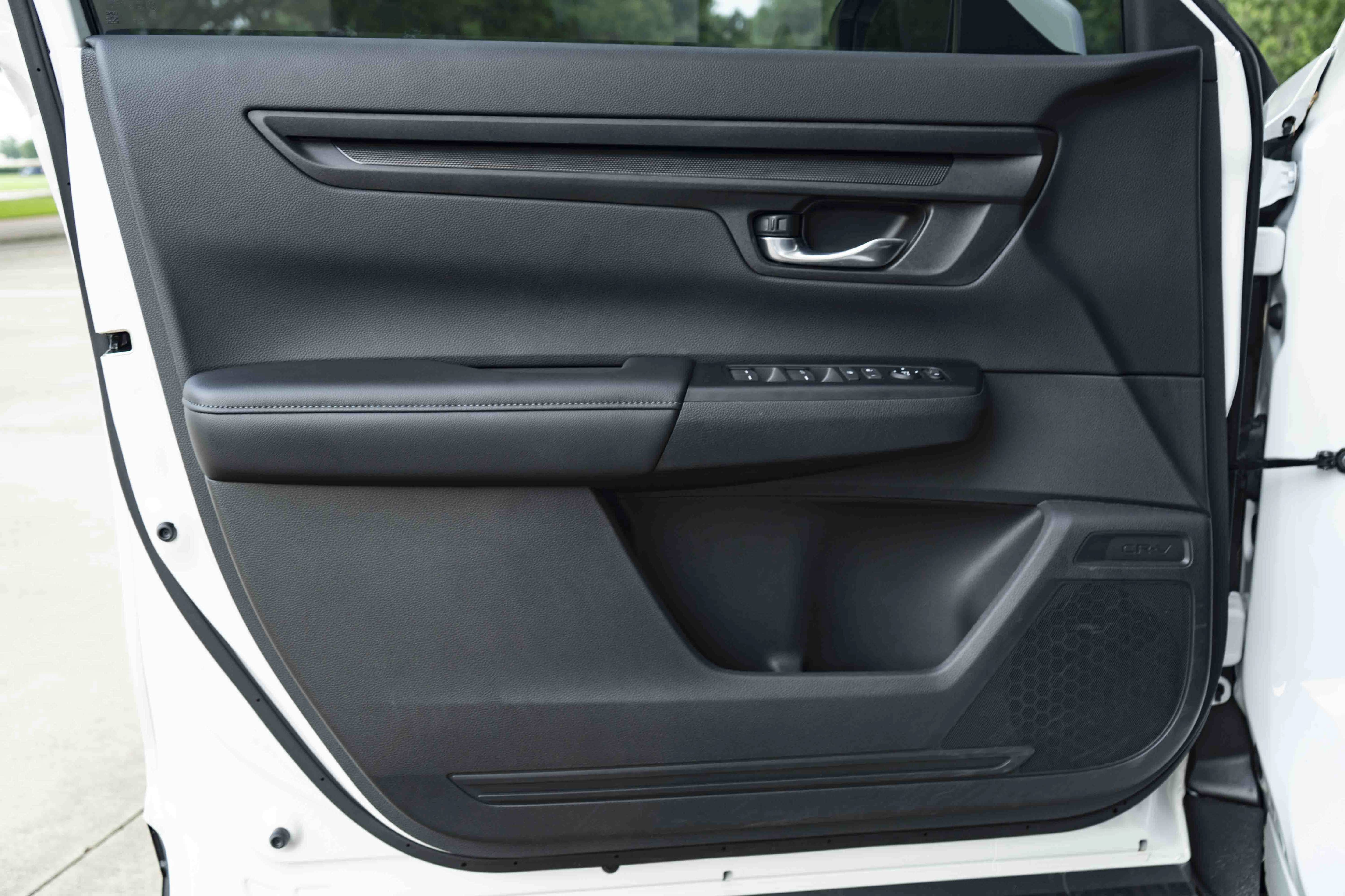 Certified 2026 Honda CR-V LX image 34