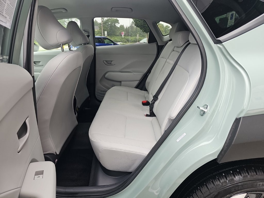 Certified 2024 Hyundai Kona SEL w/ Convenience Package AWD/4WD image 27