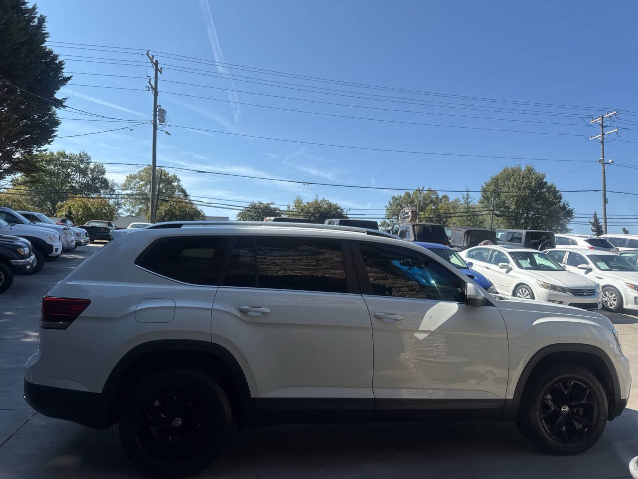 Used 2018 Volkswagen Atlas SE AWD/4WD image 6