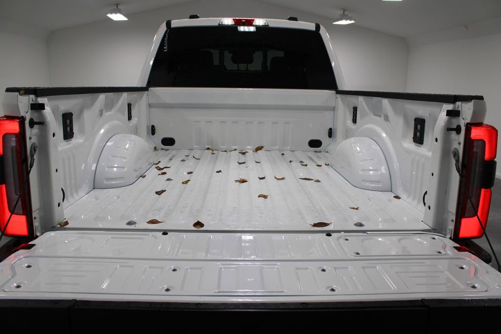 New 2026 Ford F250 Platinum image 21