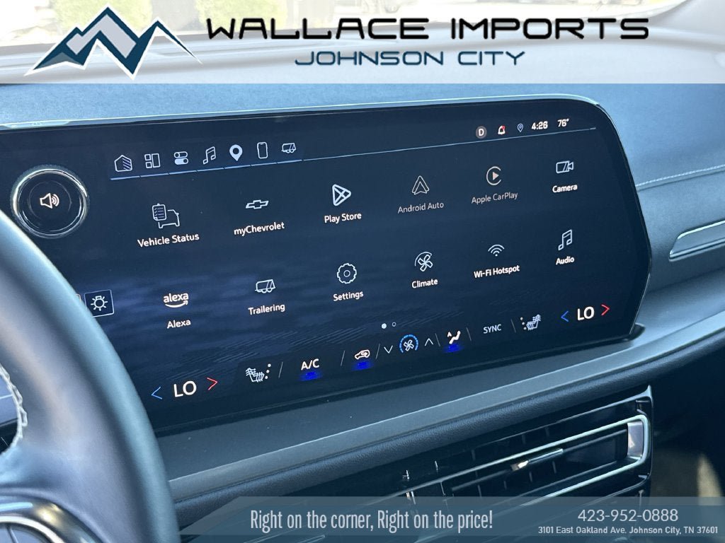 Used 2025 Chevrolet Traverse LT FWD image 22