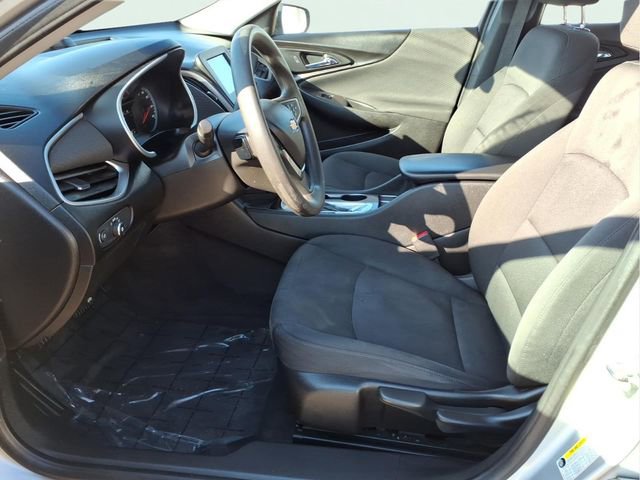 Used 2018 Chevrolet Malibu LS image 18
