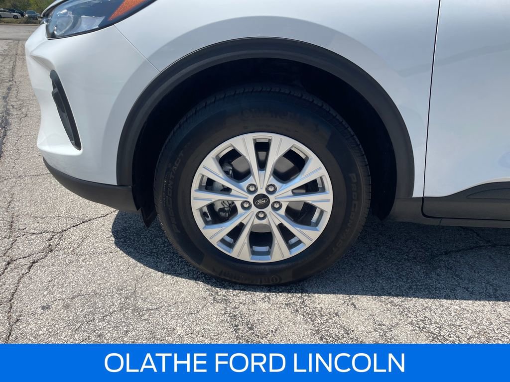 Used 2024 Ford Escape Active AWD/4WD image 28