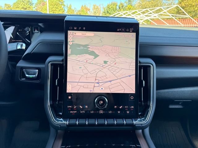 New 2026 GMC Yukon XL Denali w/ Sun & Power Step Package image 18