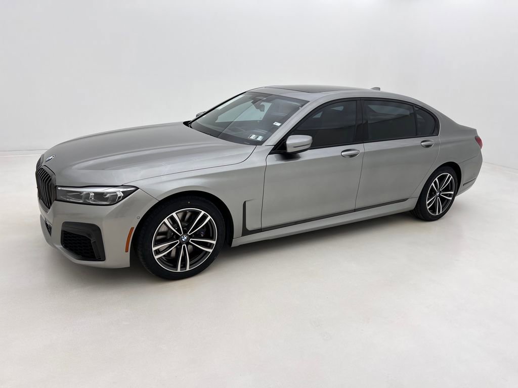Certified 2022 BMW 740i xDrive w/ M Sport Package image 5