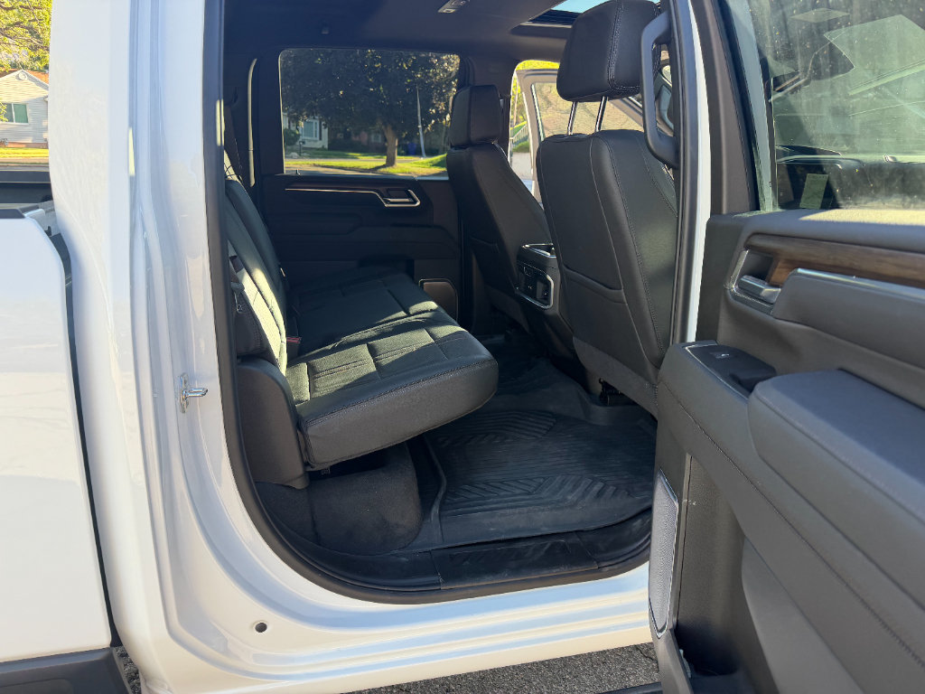 Used 2026 Chevrolet Silverado 3500 High Country w/ High Country Premium Package AWD/4WD image 24