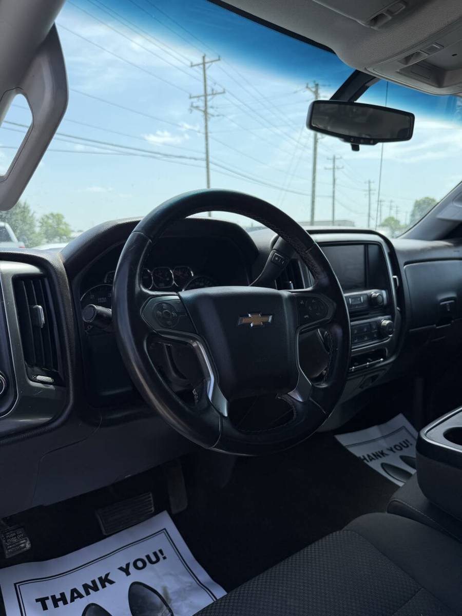 Used 2018 Chevrolet Silverado 2500 LT AWD/4WD image 12