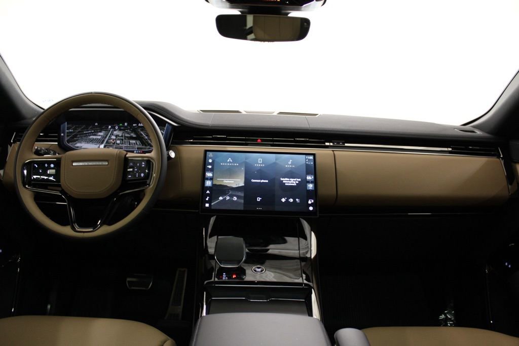 Used 2025 Land Rover Range Rover SE AWD/4WD image 55