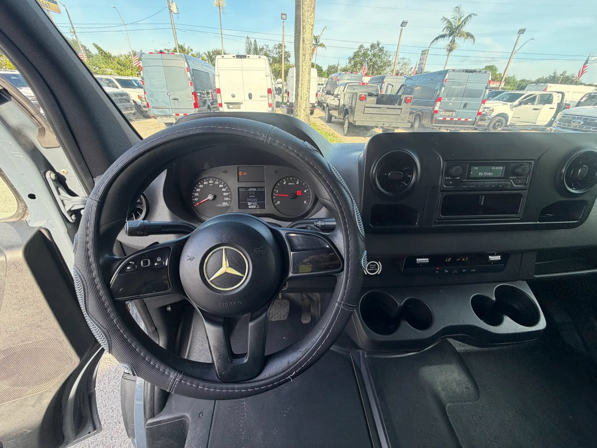 Used 2019 Mercedes-Benz Sprinter 170 image 14
