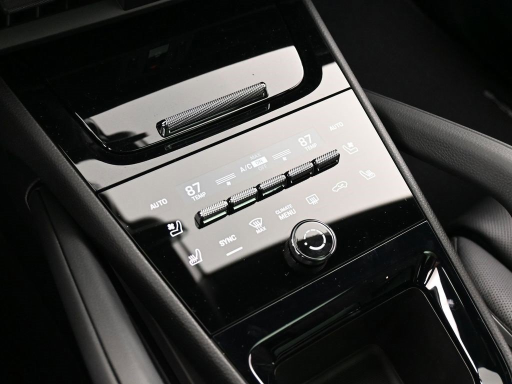 New 2026 Porsche Cayenne S image 22