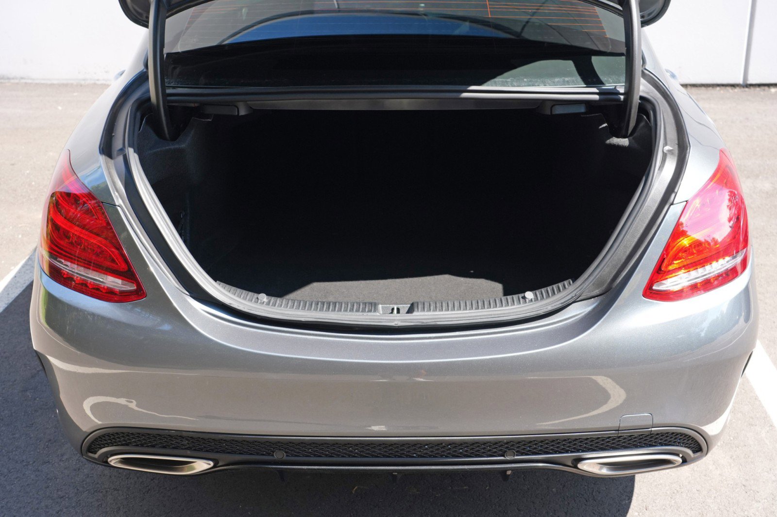 Used 2018 Mercedes-Benz C 300 Sedan w/ AMG Line image 9
