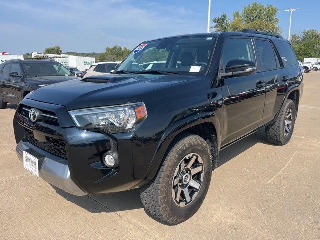 Used 2020 Toyota 4Runner TRD Off-Road Premium image 9