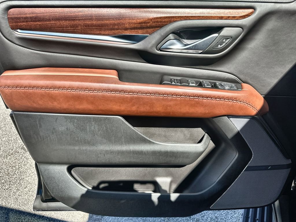 Certified 2024 GMC Yukon Denali Ultimate image 23