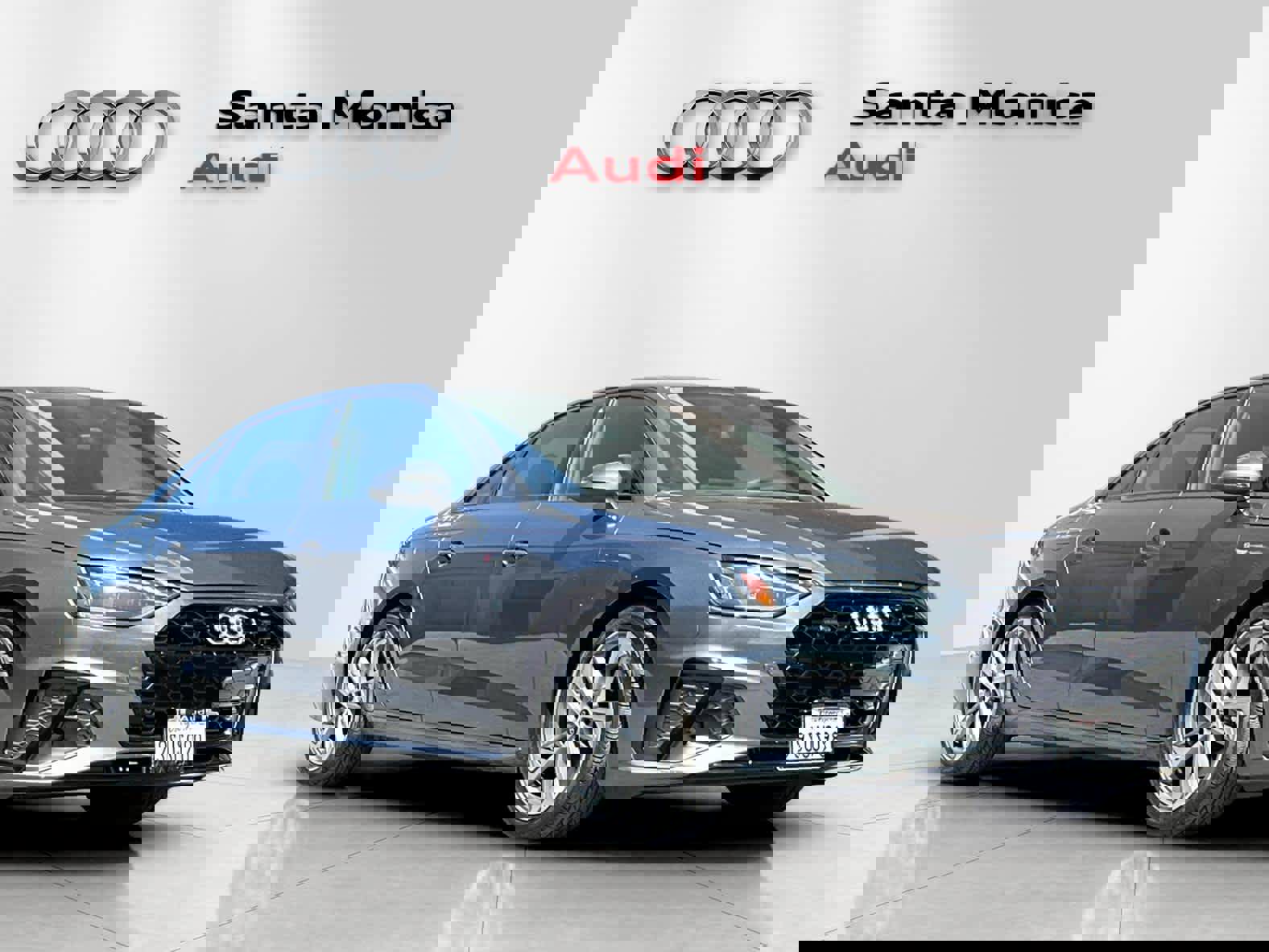 Used 2025 Audi A4 2.0T Premium w/ Convenience Package image 9