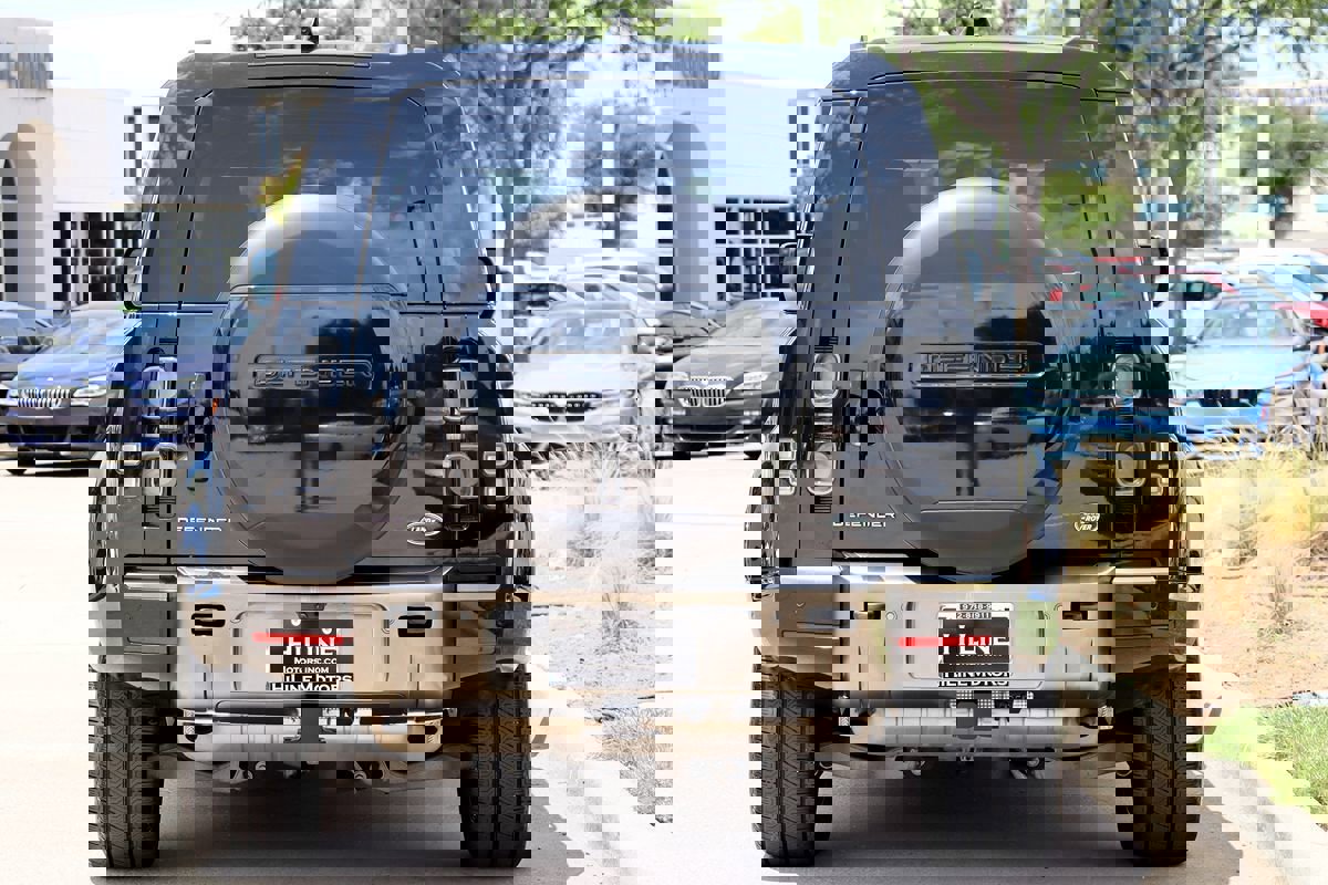 Used 2022 Land Rover Defender 110 X image 10