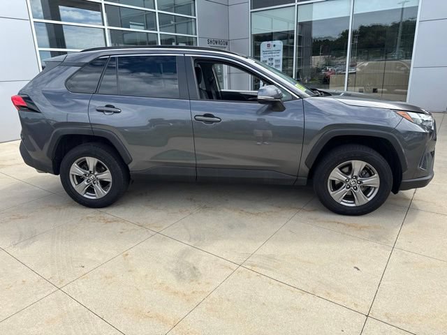 Used 2024 Toyota RAV4 XLE AWD/4WD image 8