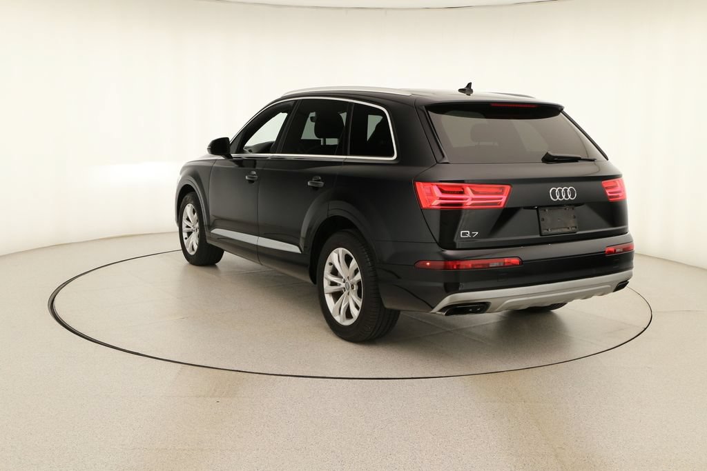 Used 2019 Audi Q7 3.0T Premium Plus w/ Premium Plus Package AWD/4WD image 4