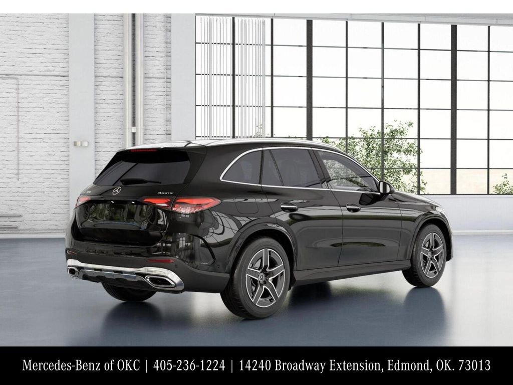 Used 2026 Mercedes-Benz GLC 300 4MATIC image 21